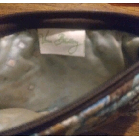 Vera Bradley Java Blue 7"x4"x2" Quilted Cosmetics Bag With Zipper Lined Retired - Picture 5 of 5